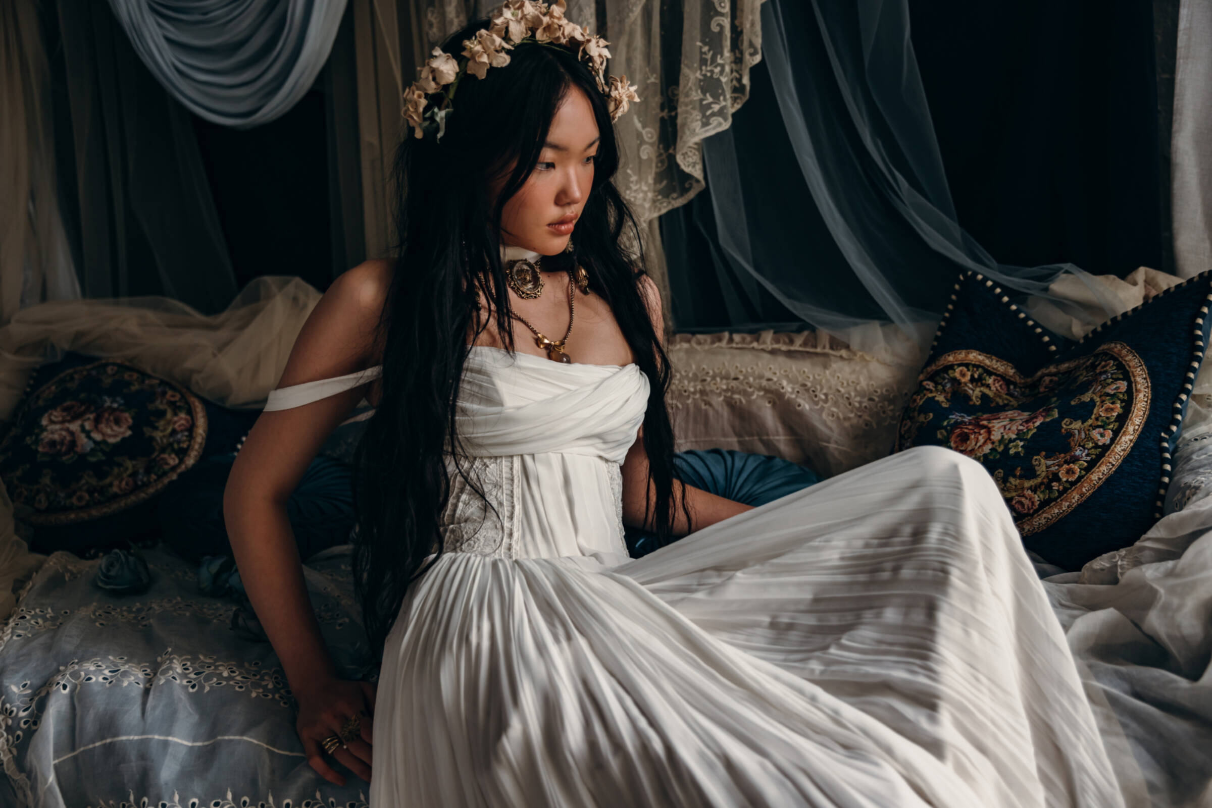 Modern Bridal | Rue de Seine