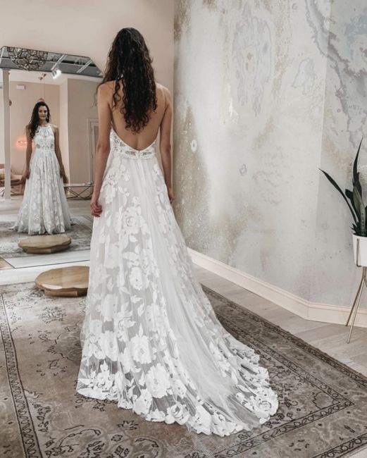 Ami Fitting | Lovely Bride