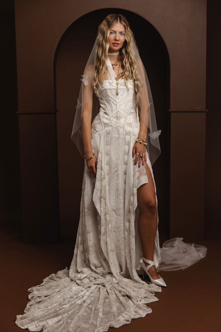 Angeline • Off-White