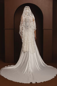 Anouk Veil