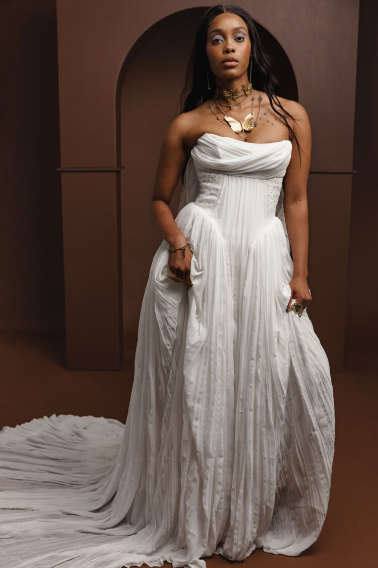 ウエディングドレス　ルーデセーヌRUE DE SEINE デイジーDaisy Modern Bridal | Rue de Seine
