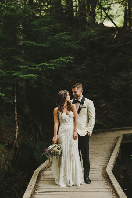 Kim + Sam | Photography by Shari + Mike