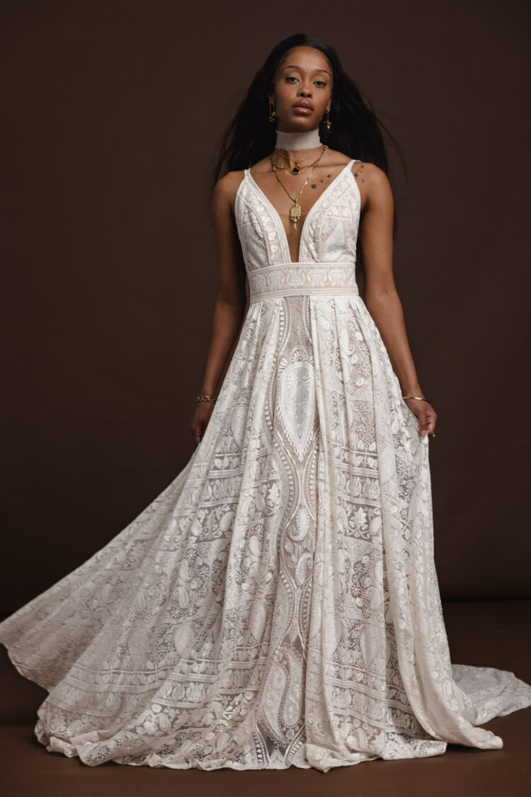 pnina tornai lace dress Never Worn Pnina Tornai #15106 Wedding Dress main image 1