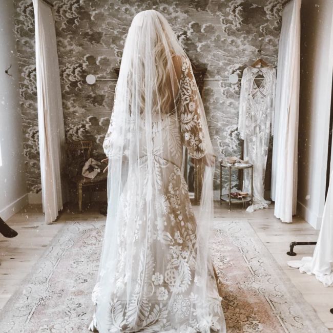 Fitting | Alice & Ivory Bridal | Lovers Land | The Dress Theory Nashville | Bride KC